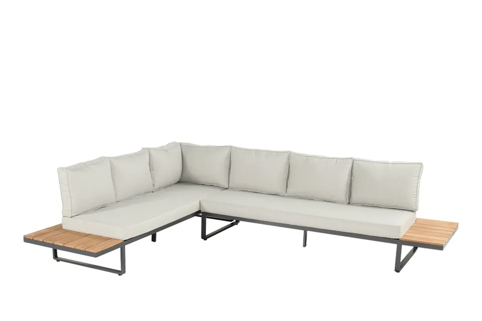 Hartman | Singapore Loungebank