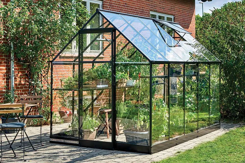 Royal Well | Qube 106 Tuinkas | Veiligheidsglas 3 mm | Zwart Royal Well | Qube 106 Tuinkas | Veiligheidsglas 3 mm | Zwart