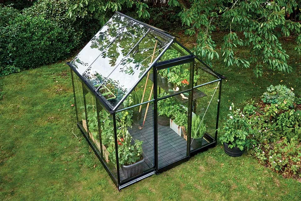Royal Well | Qube 66 Tuinkas | Veiligheidsglas 3 mm | Zwart Royal Well | Qube 66 Tuinkas | Veiligheidsglas 3 mm | Zwart