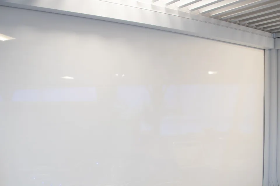 Fonteyn | Screen Milano | 400 x 250 cm | Wit Fonteyn | Screen Milano | 400 x 250 cm | Wit