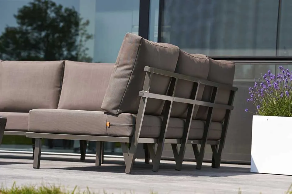 Gestaag Ewell levend De perfecte kussens voor op jouw loungeset - Blog